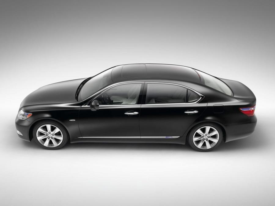  Lexus LS600h 2008 года  (фото 5 из 6)